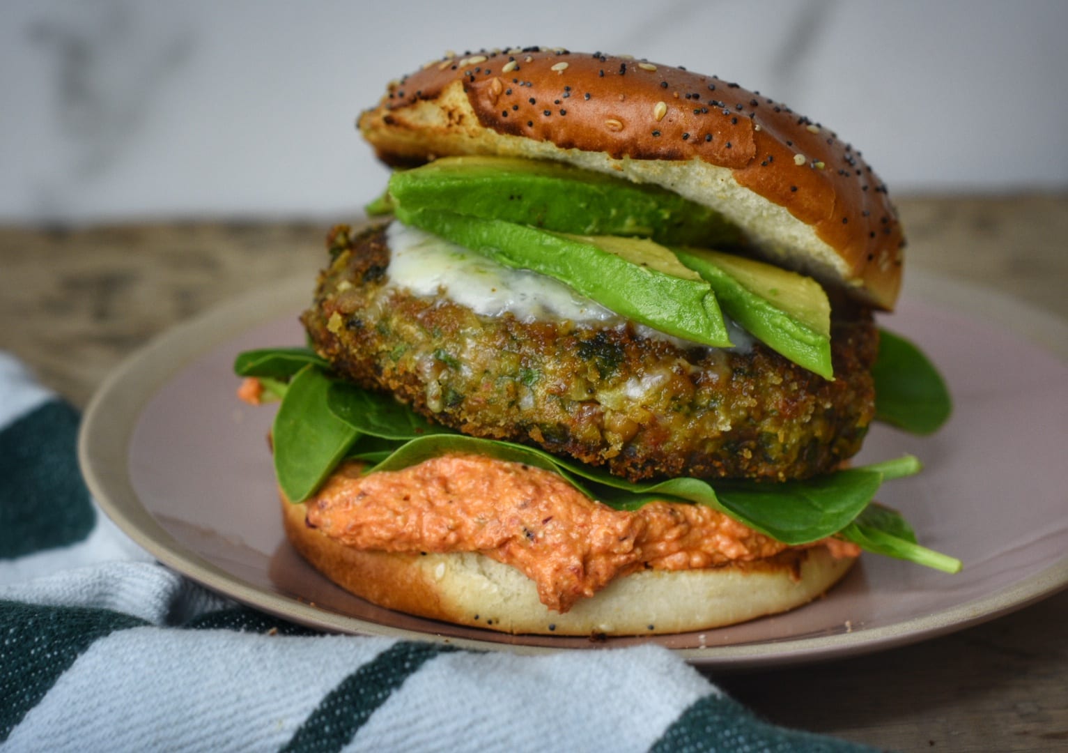 Spinazieburger met fetaspread
