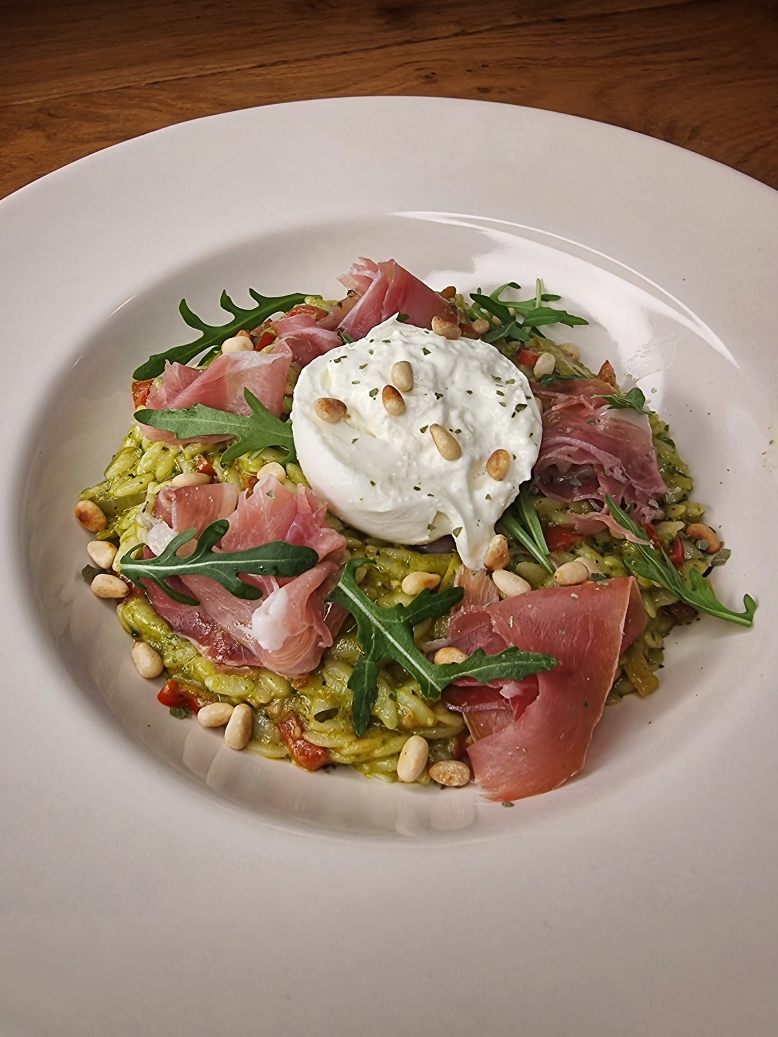 Buffel burrata met orzo